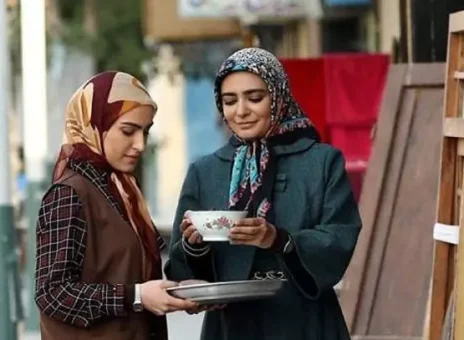 زیبایی خیره کننده لیندا کیانی در ۴۳ سالگی !