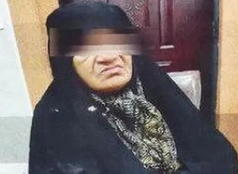 کلثوم اکبری