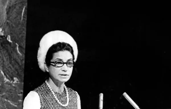 اشرف پهلوی