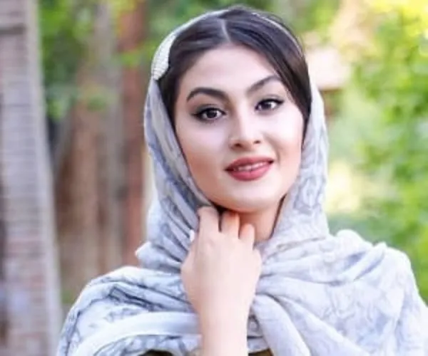 مریم مؤمن