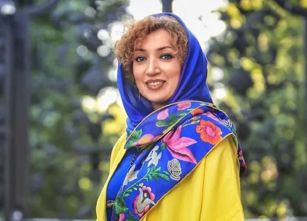 نگار عابدی