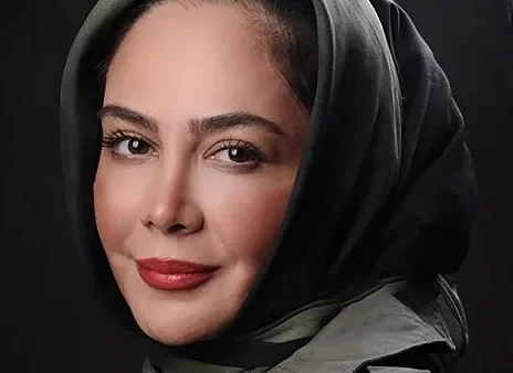 نگین صدق گویا