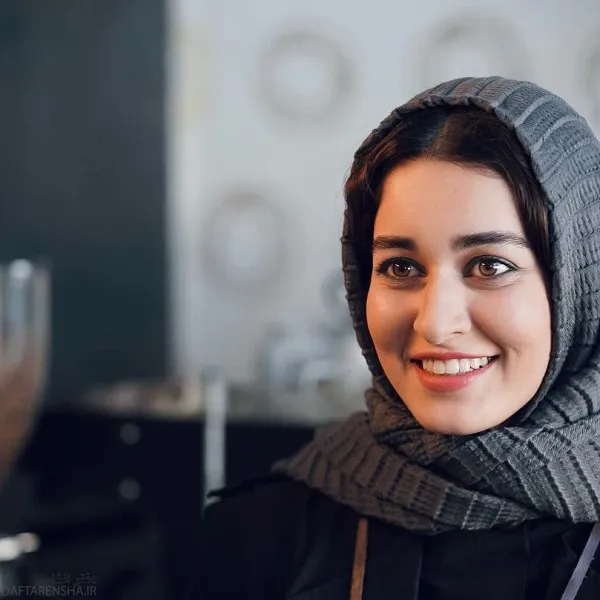 مه لقا مینوش زاده
