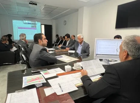 آموزش همکاران در حوزه بانکداری مدرن از اولویت های اصلی بانک ایران زمین است