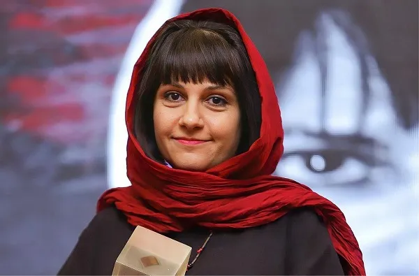  آیدا پناهنده