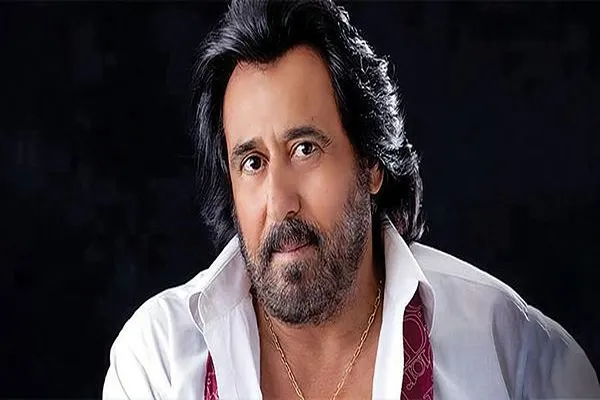 شهرام شب‌پره