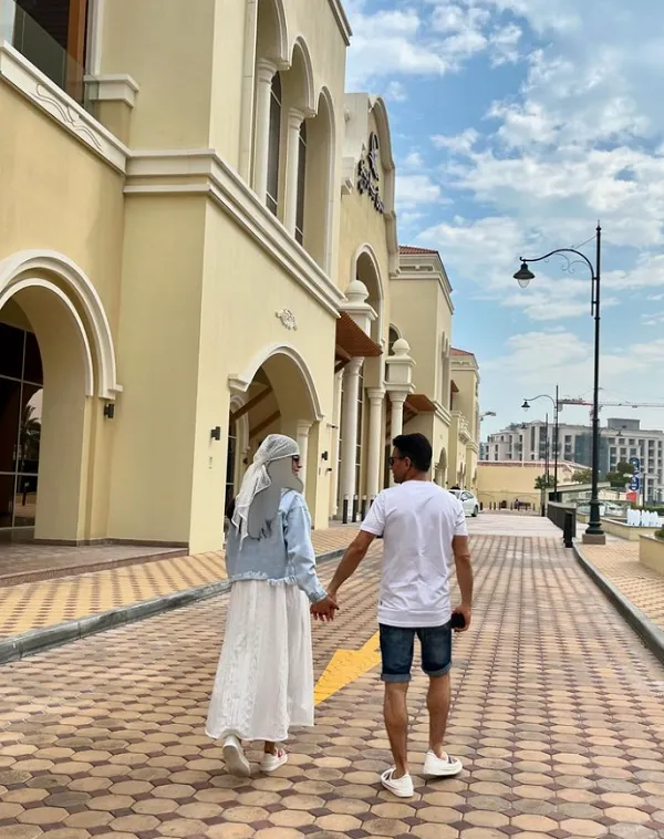 4آرزوعابدینی 1