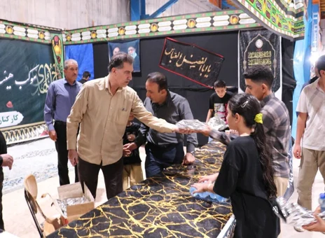 برپایی موکب های بانک ملی ایران در مسیر زائران اربعین