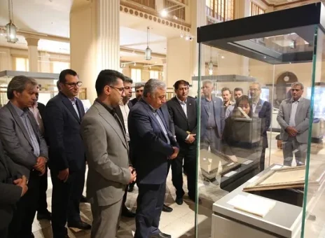 همزمان با سالروز تاسیس بانک ملی ایران؛ نمایشگاه «اسنادی از تاسیس بانک ملی ایران» گشایش یافت