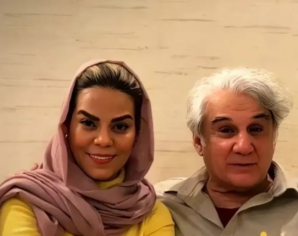 مهنوش صادقی