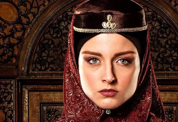 فاطمه مسعودی