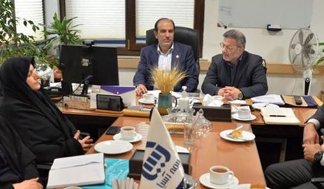 بازدید مدیرعامل بیمه آسیا از مدیریت بیمه‌های عمر و پس انداز