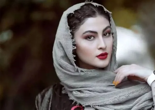 مریم مومن