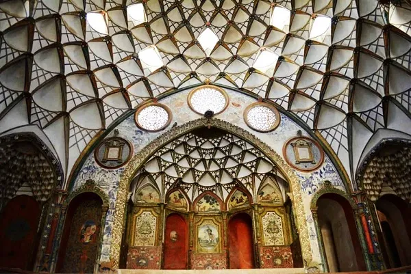 خانه بروجردی ها
