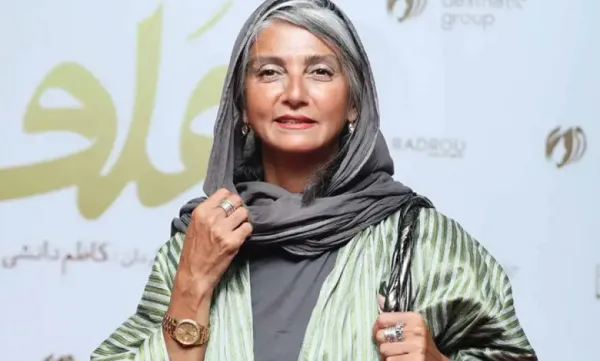 رویا جاویدنیا