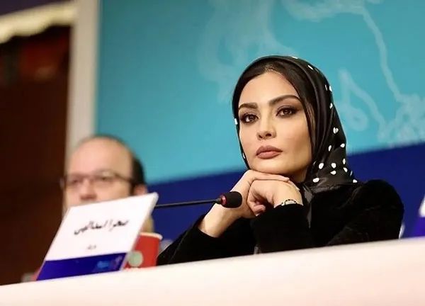 صحرا اسداللهی