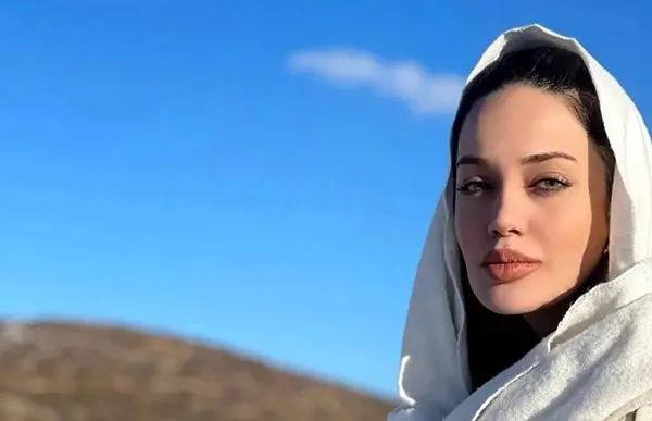 مریم قجر