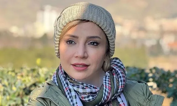 شبنم قلی خانی