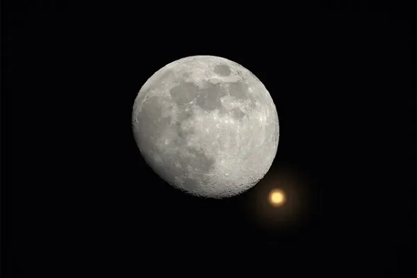 ماه