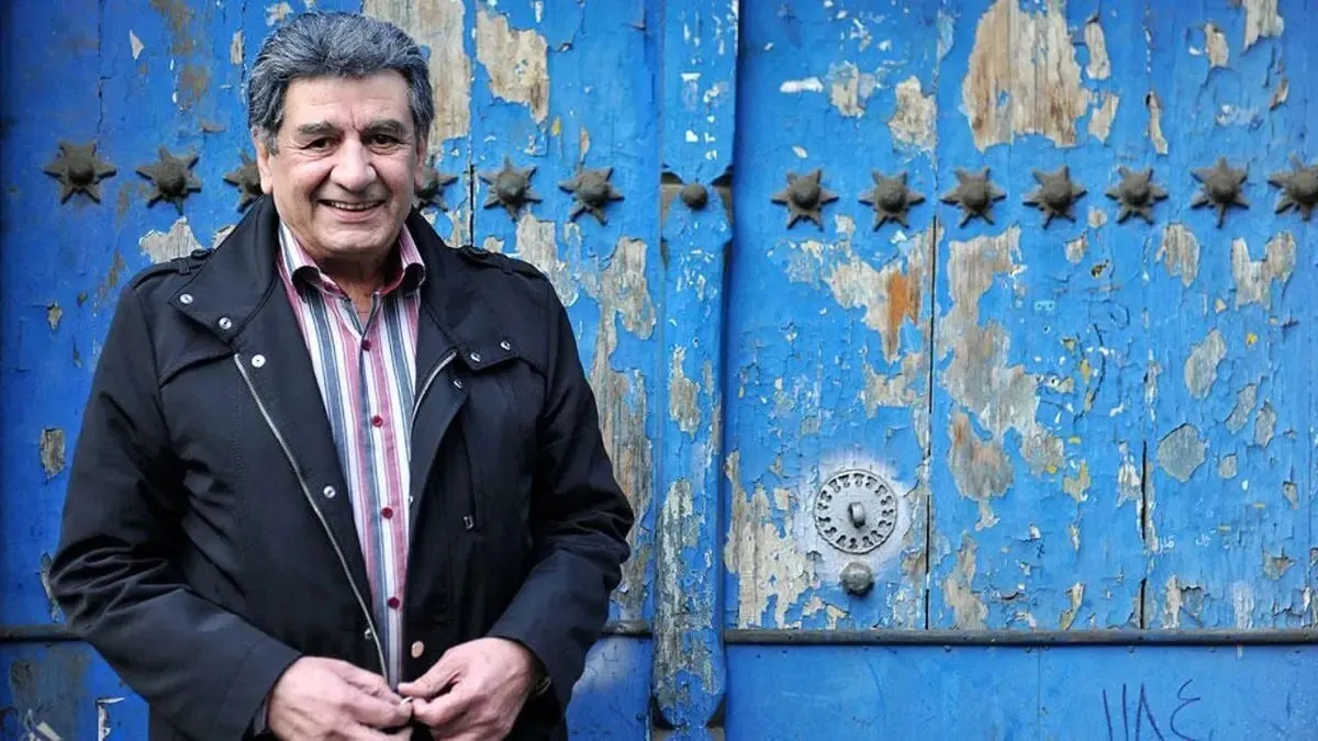 تصویری قدیمی از منوچهر والی‌زاده در کنار ناصر طهماسب