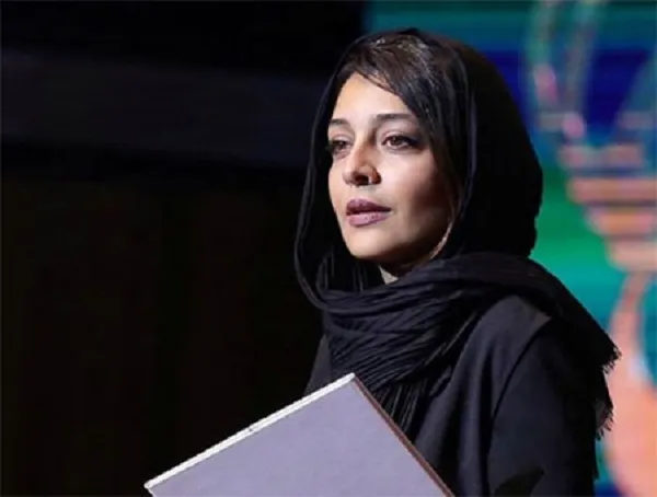 ساره بیات