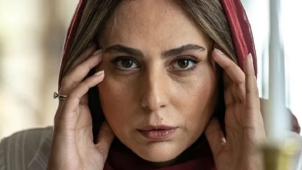 رعنا آزادی ور