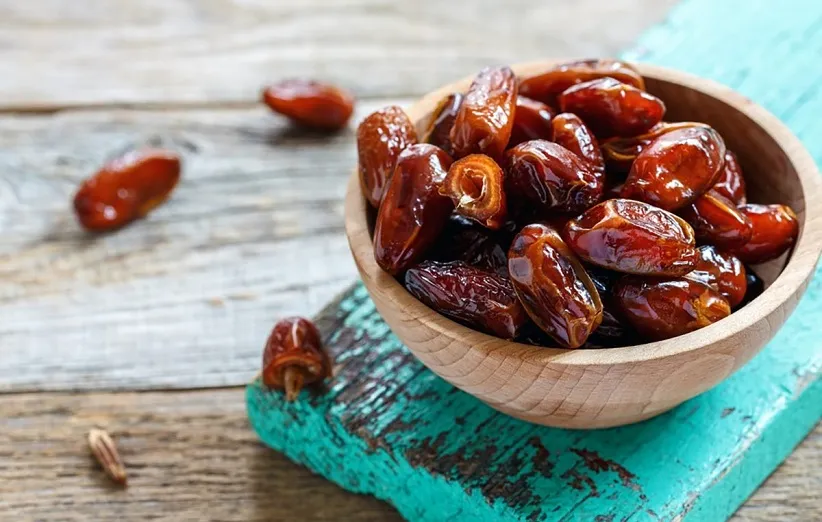 بسته‌بندی چندش‌آور خرما در جنوب تهران + فیلم