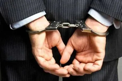 علت بازداشت یک مدیر مدرسه در اهواز چه بود؟