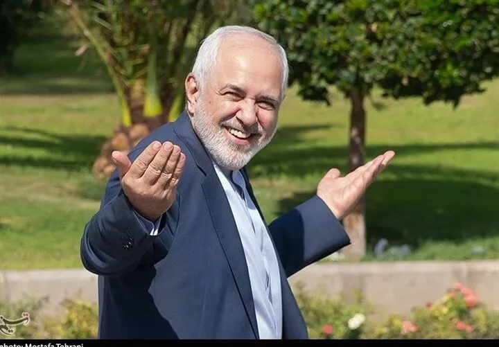 واکنش پزشکیان به نامه استعفای ظریف چه بود؟