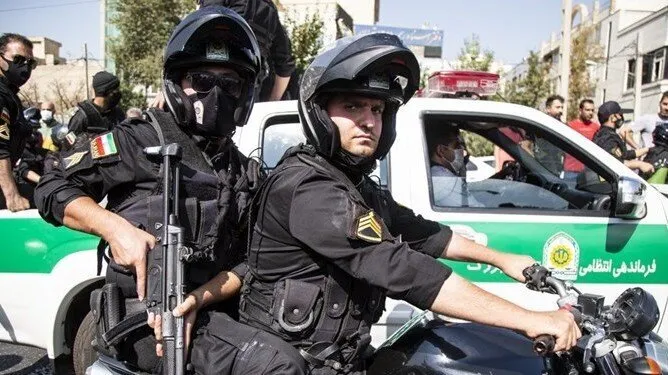 متوقف کردن دو سارق مشهور با گلوله توسط پلیس