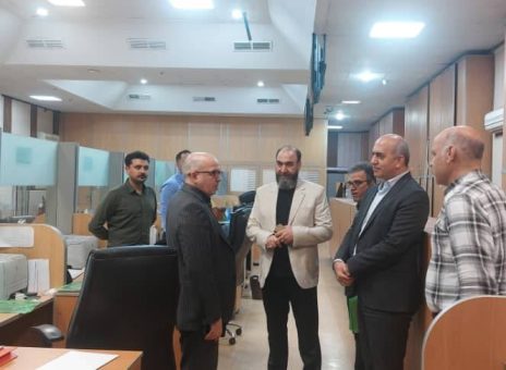 بیمه ایران تعطیل نیست