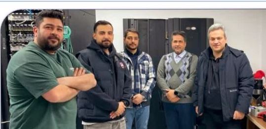 بازدید شبانه دکتر بهشتی نژاد از فرآیند ارتقای زیرساخت‌های فن‌آورانه شرکت
