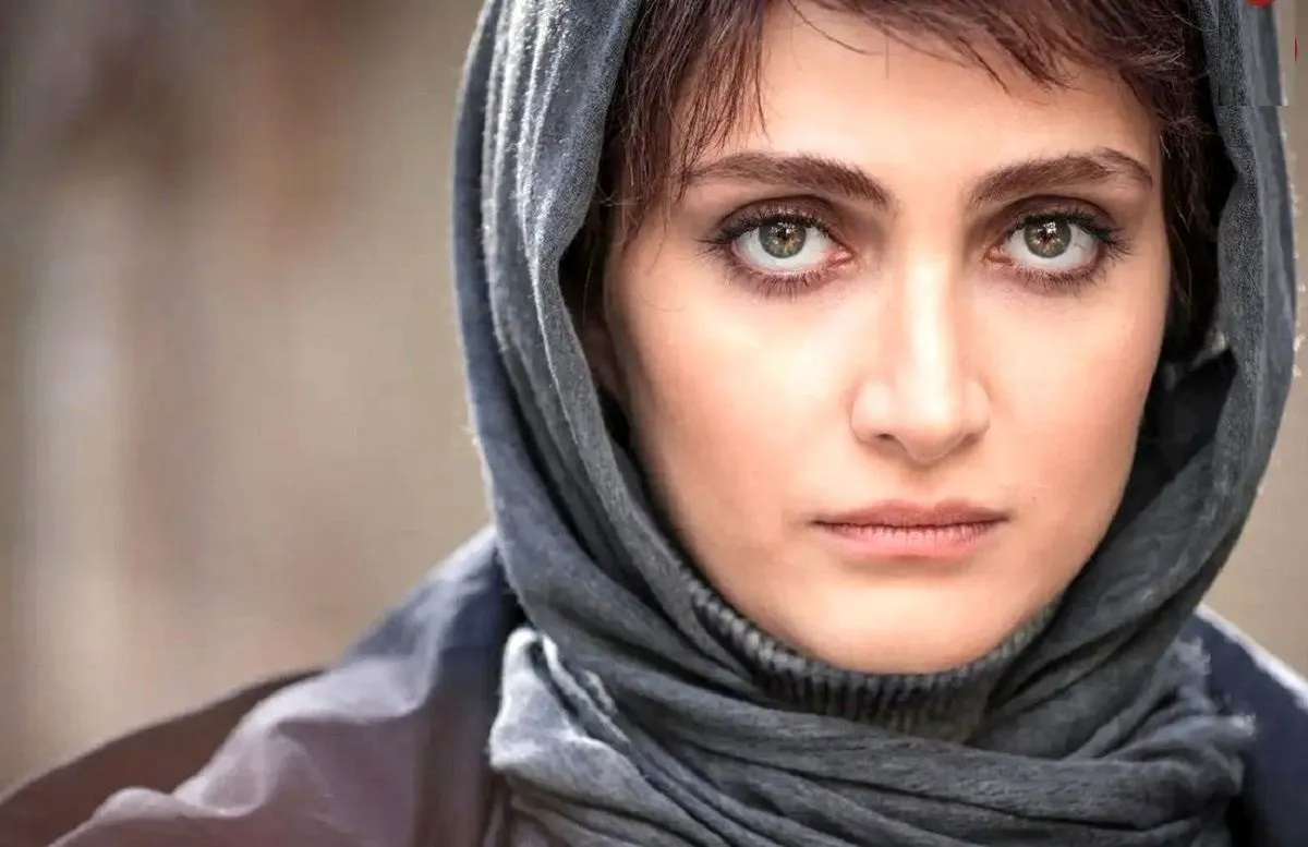 استایل کلاسیک الناز ملک در یک مراسم