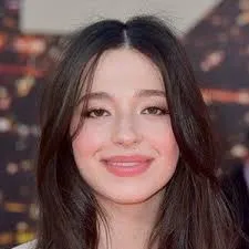 تیپ وحشتناک و زشت دختری که برنده اسکار شد +عکس