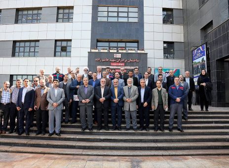 بازدید روسای دانشگاه آزاد اسلامی کشور از شرکت فولاد اکسین خوزستان