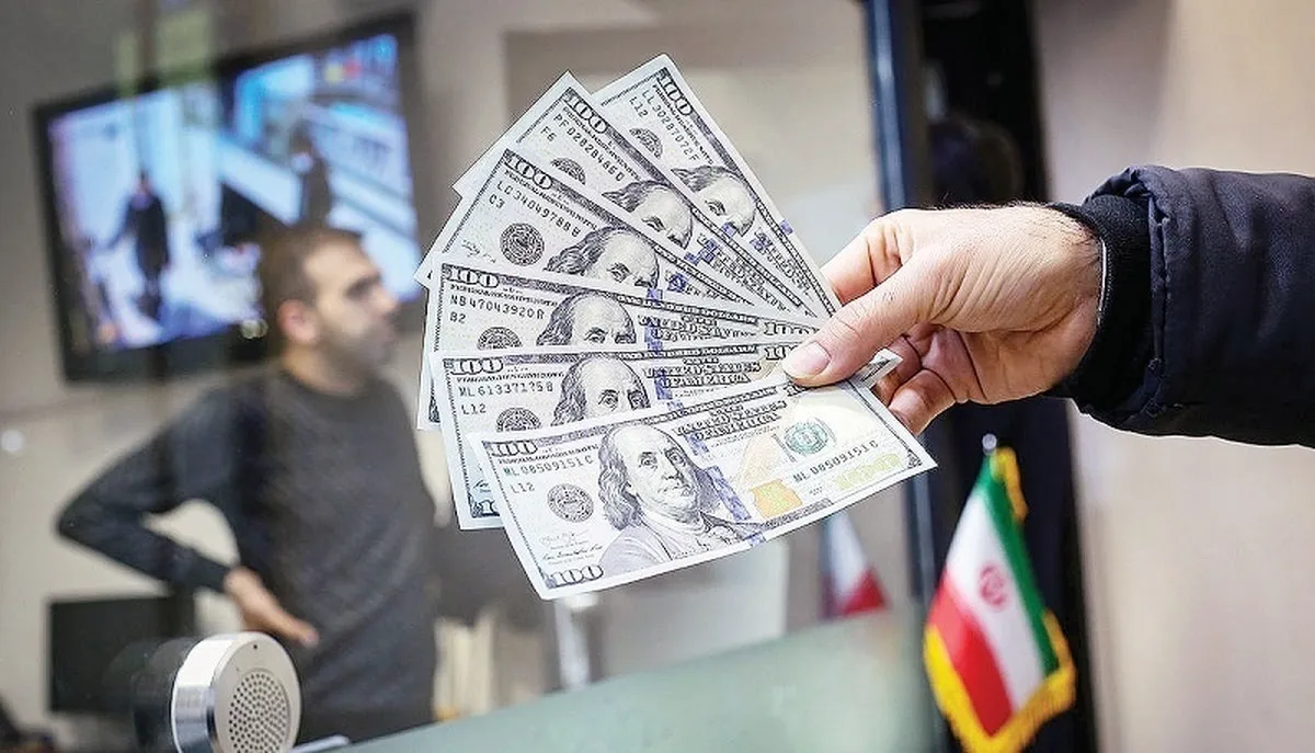دلار