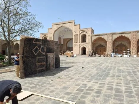 پاسخ سازندگان سریال «بامداد خمار» به شایعه آسیب به مسجد تاریخی قزوین