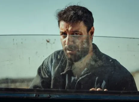 سوپرایز تولد جواد عزتی در سریال وحشی سوژه شد