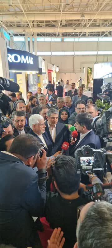 بازدید دکتر عارف، معاون اول رییس‌جمهور از نمایشگاه بین‌المللی ایران‌اکسپو ۱۴۰۴