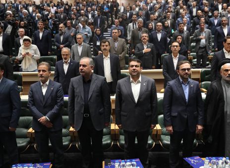 حضور مدیرعامل بانک ملی ایران در سی‌ودومین همایش سالانه سیاست‌های پولی و ارزی