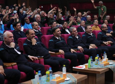 برگزاری افتتاحیه دومین دوره المپیاد ورزشی بازنشستگان بانک ملی ایران/ تاکید مدیران ارشد بانک بر ایجاد بسترهای مناسب برای گسترش ورزش و ایجاد سلامتی و بهبود معیشت کارکنان