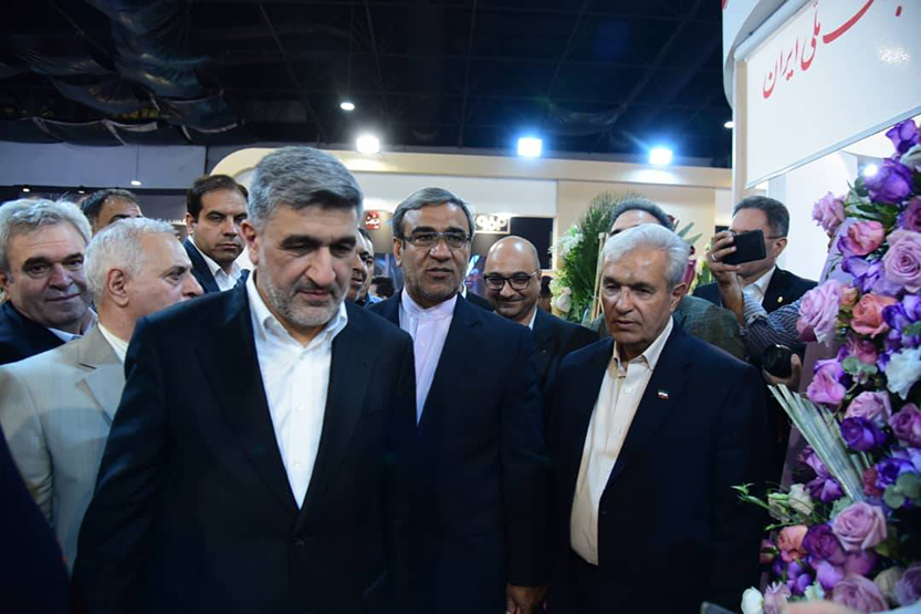 بازدید استاندار خراسان رضوی و رئیس سازمان بورس از غرفه بانک ملی ایران در نمایشگاه اینوکس مشهد