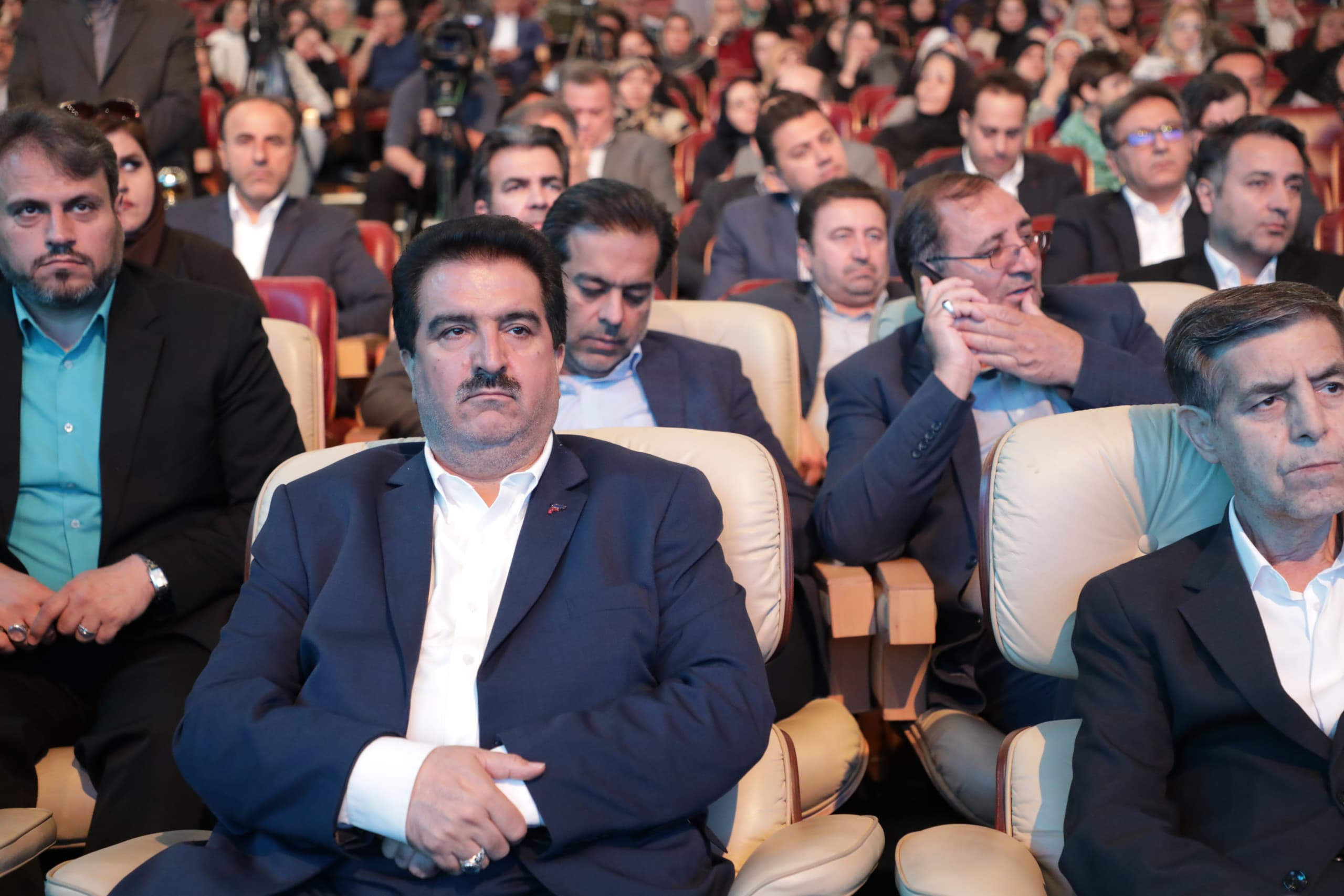 سامانه های «وایب» و «رفاه کار» بانک رفاه کارگران آغاز به کار کردند