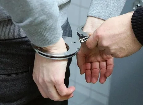 ۷۹ نفر به اتهام فروش اقلام تقلب در کنکور به دام افتادند