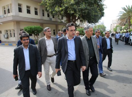 بسیج تمام‌توان دانشگاه علوم پزشکی هرمزگان پس از انفجار اسکله شهید رجایی