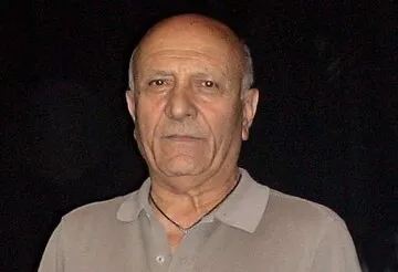 نصرالله مدقالچی در بیمارستان بستری شد