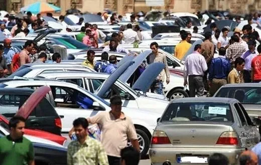 چرا اطلاعات معاملات خودرو پنهان می‌ماند؟
