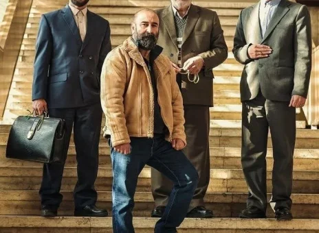 مهران مدیری، امین حیایی و هادی کاظمی در یک قاب