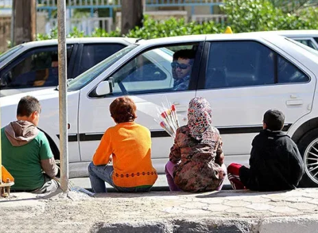 جامانده از تحصیل، گرفتار در تله فقر