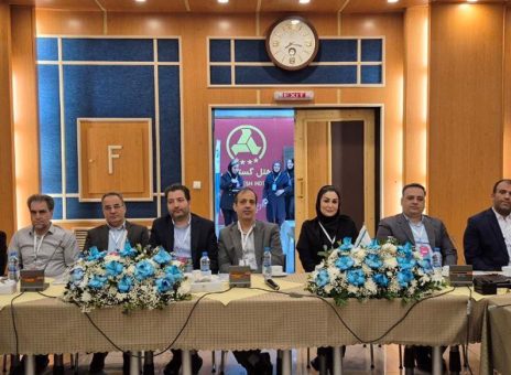همایش آموزشی تخصصی نمایندگی‌های فروش شمال غرب بیمه دی در تبریز برگزار شد
